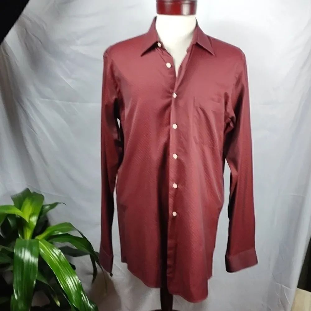 Paul Fredrick Trim Fit Purple w/Red Dots Shirt